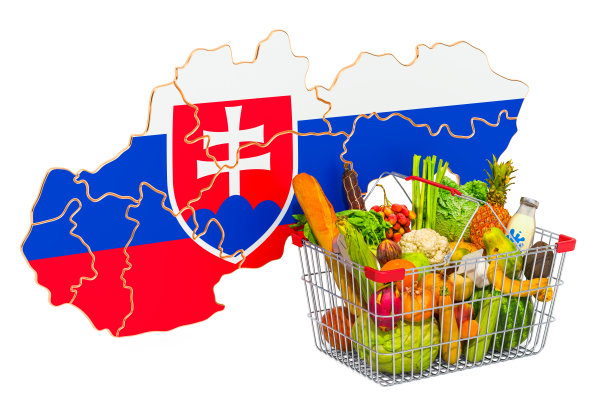 购买力和市场篮子在斯洛伐克的概念。购物篮与斯洛伐克地图，3D渲染孤立的白色背景图片下载