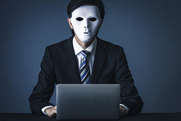 一个戴着白色面具的商人图片下载