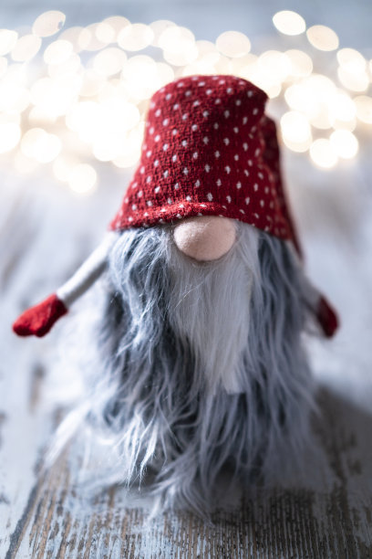 矮的洋娃娃图片下载