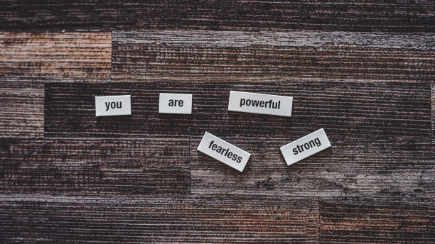 你是以上所有的人图片下载