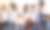 快乐的学生一起坐在沙发上准备考试素材图片