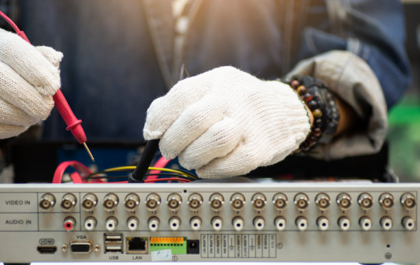 维修，闭路电视，数字录像机。图片下载