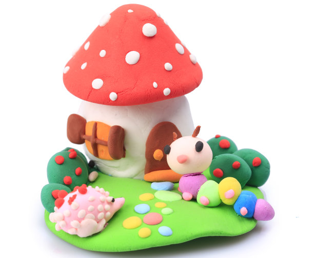 用黏土制作的动物孤立在白色背景上图片下载