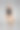 苗条的金发女人穿着黑色紧身衣，戴着草帽图片下载