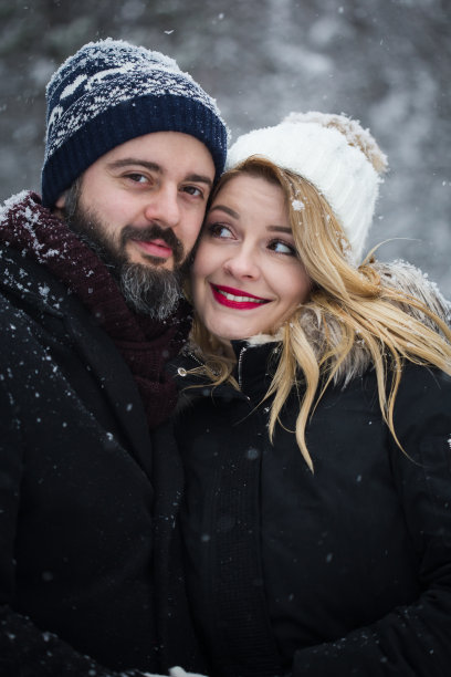 爱冬天。情人节概念节图片下载