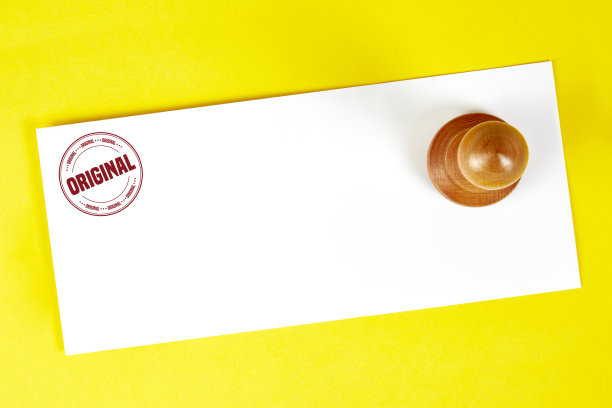 信封上木制邮票原版照片图片下载