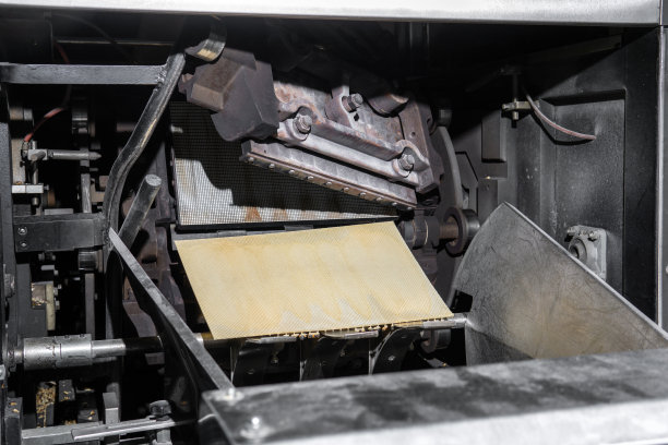 工业华夫铁生产成品晶圆片图片下载