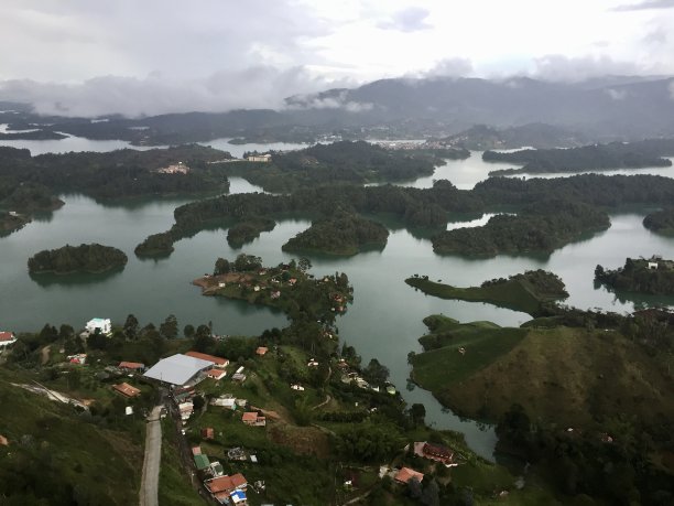 哥伦比亚瓜塔佩的风景照片图片下载