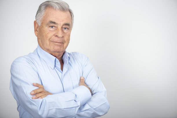 高级人图片下载