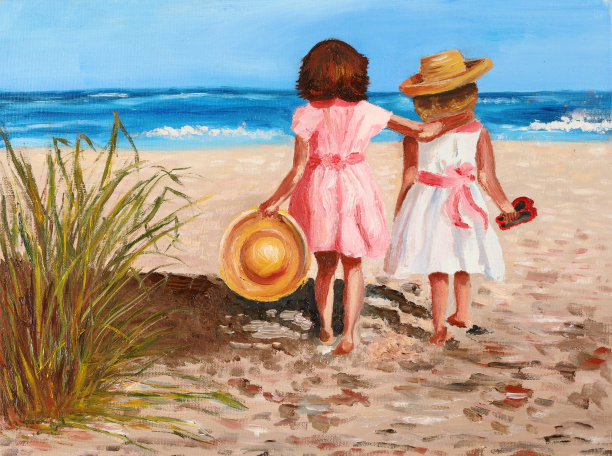 两个小女孩沿着沙滩散步图片下载