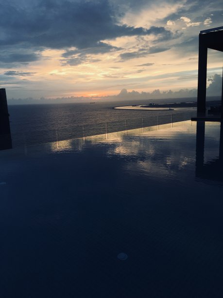 多云的图片下载