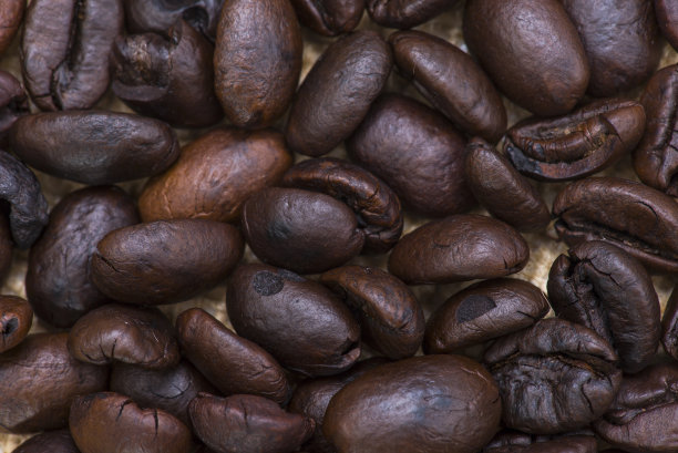 特写烤咖啡豆背景图片下载