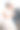 华丽的新娘和新郎在餐厅婚宴上温柔的拥抱和跳舞。美丽时尚的新婚夫妇表演第一支舞蹈和拥抱。感性浪漫的时刻图片下载