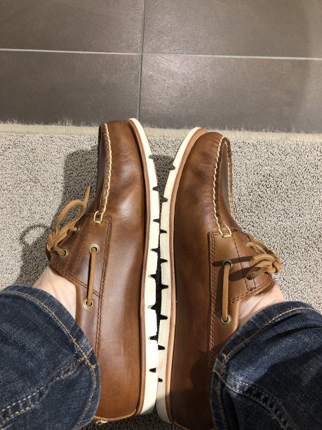 一起鼓掌的鞋子图片下载