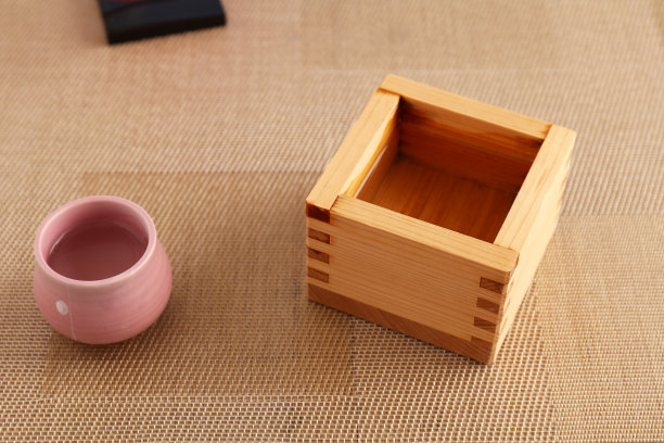 日本清酒图片下载