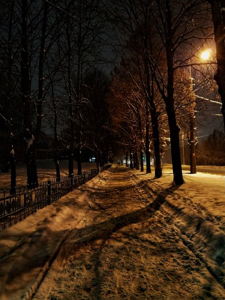 美丽的冬天街图片下载