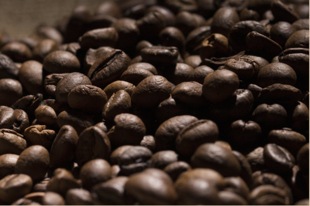 烘焙咖啡豆背景。空间的文本。图片下载