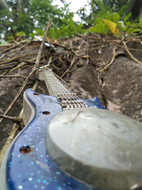 Guiter方式图片下载