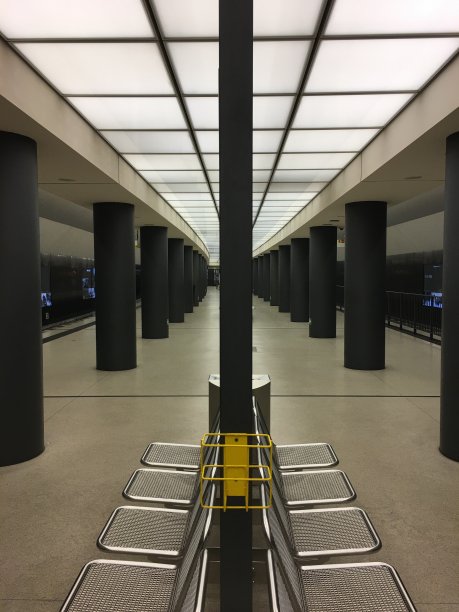 柏林地下夜生活图片下载