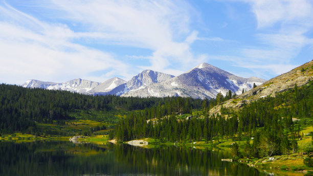 约塞米蒂山图片下载
