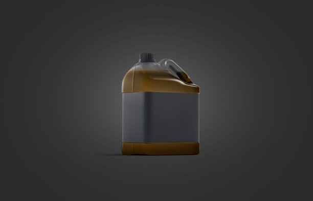 空白透明塑料筒与油模型在黑色背景图片下载