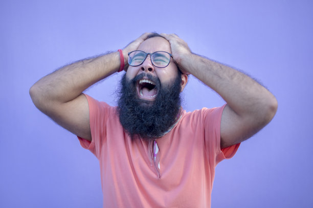 强调人图片下载