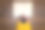 这张照片拍摄的是一个女人一边喝咖啡一边看书图片下载
