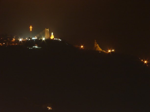 海岸夜景照片图片下载