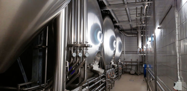 啤酒厂锅炉图片下载