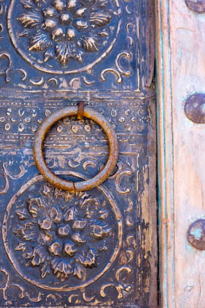 美丽的花卉仿古印度门细节图片下载