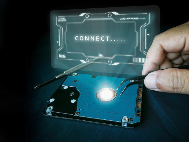 计算机硬件的概念和技术升级。修复和升级SSD (Solid State Drive)图片下载