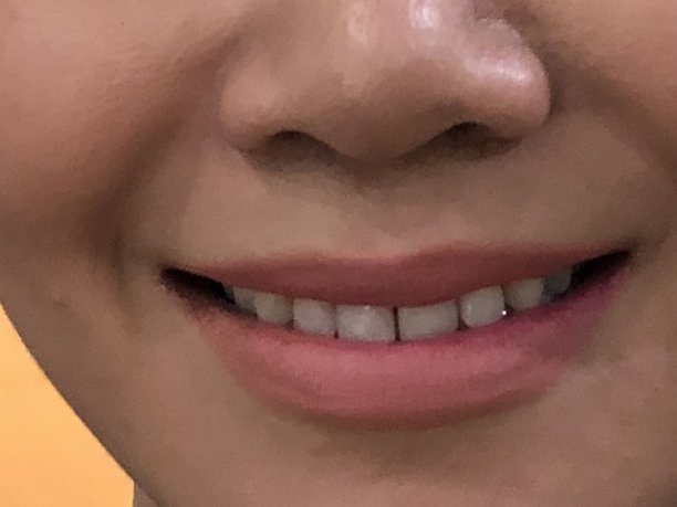 灿烂的微笑图片下载