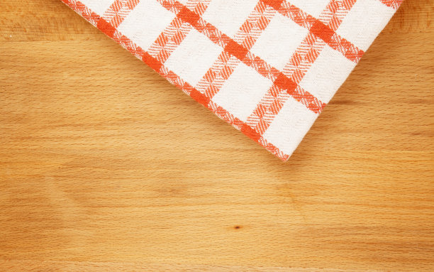 木质背景上的桌布图片下载