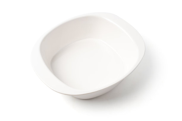 空的孩子碗在白色的背景图片下载