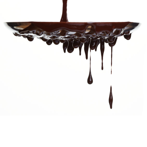 热巧克力流孤立在白色图片下载