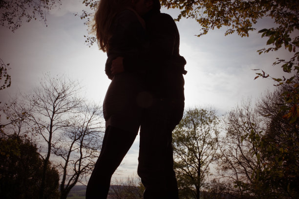 夫妇在爱图片下载