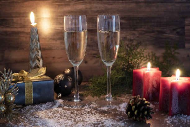 新年前夕的庆祝背景是香槟图片下载