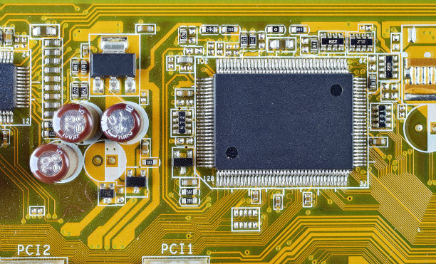 组件在主板上，微处理器芯片图片下载