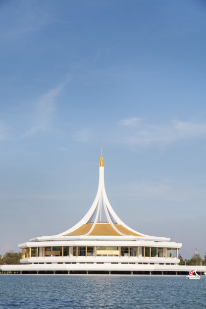 Suan Luang Rama IX，泰国曼谷的娱乐公共公园。图片下载