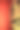 红墙背景上的古董灯。房间的装饰元素。图片下载