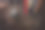 旧的理发工具在一个旧的美丽生锈的表面。图片下载