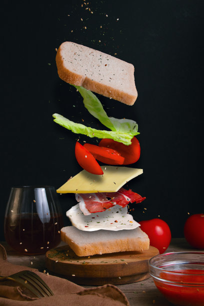 食物悬浮与三明治静物生活图片下载