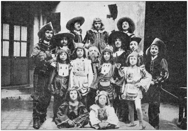 古董照片:儿童戏剧演员组图片下载