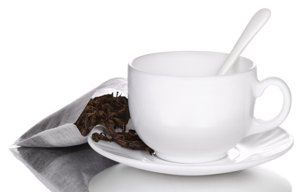 白杯和红茶图片下载