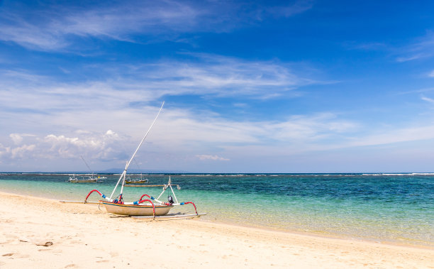 传统的巴厘岛的船图片下载
