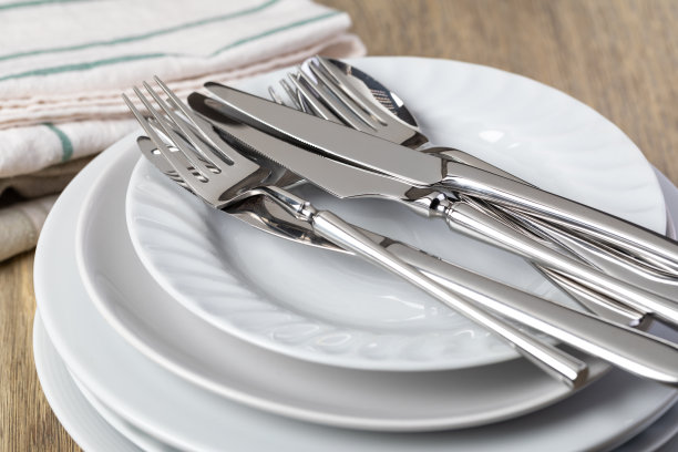 盘子和餐具图片下载