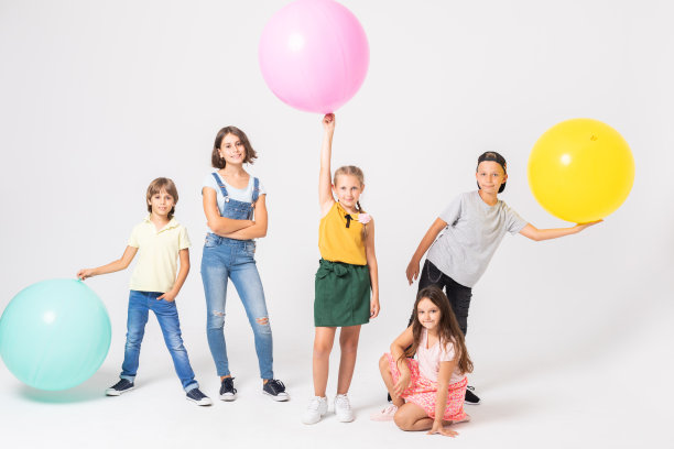 很开心在一起图片下载