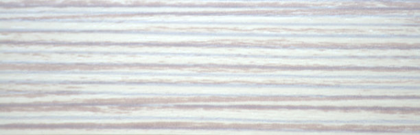 浅色斑马胡桃，纹理上自然的纹路在切片上以水平定位。图片下载