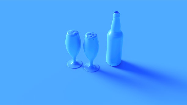 蓝色啤酒，两杯啤酒，泡沫头和啤酒瓶图片下载