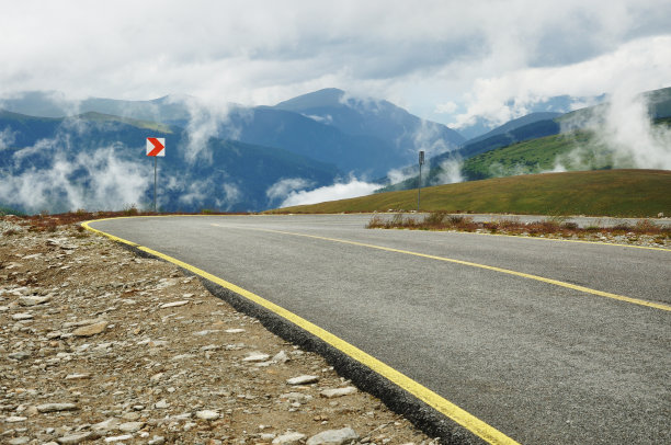 罗马尼亚的山口图片下载